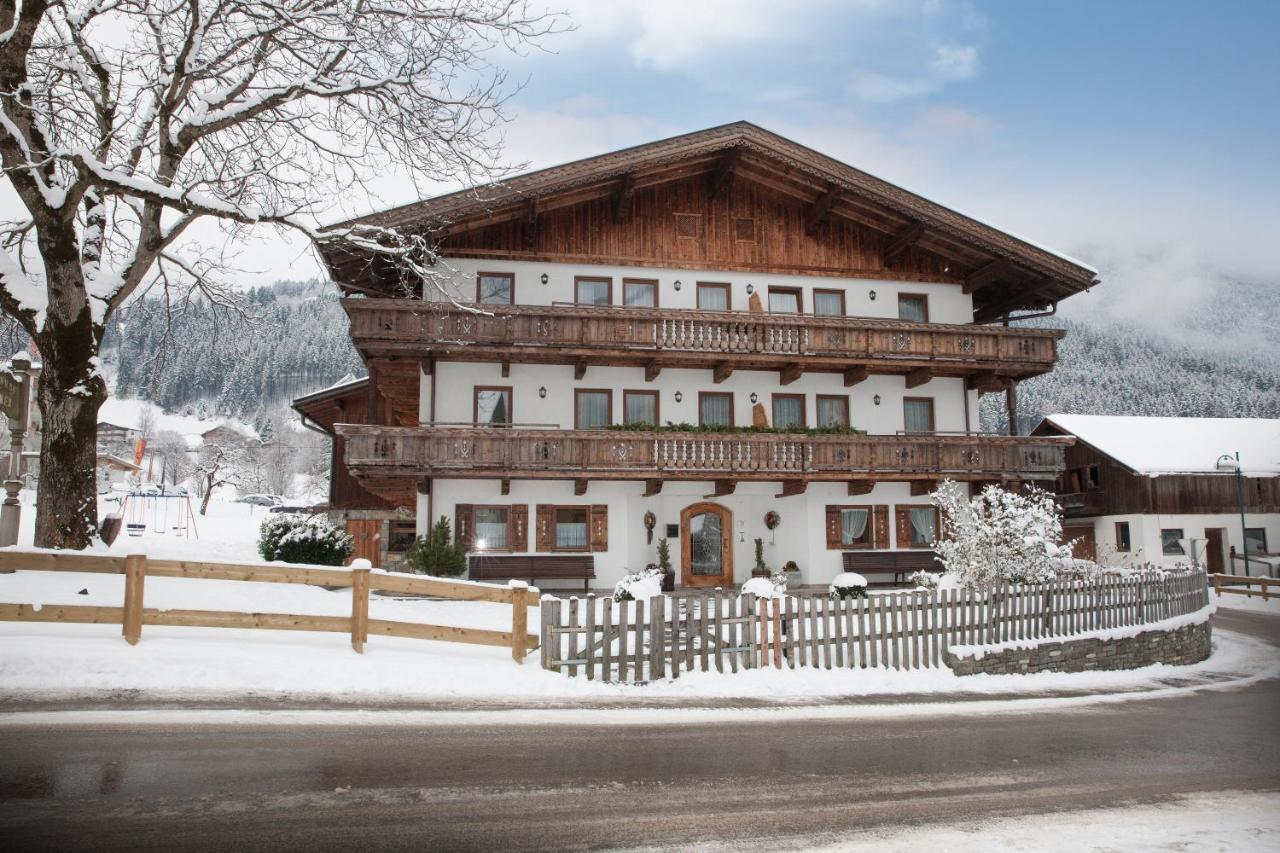 Ferienhof Lackner Ried im Zillertal Exterior photo